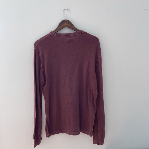 Gap medium wine color long sleeve shirt - Picture 2 of 3